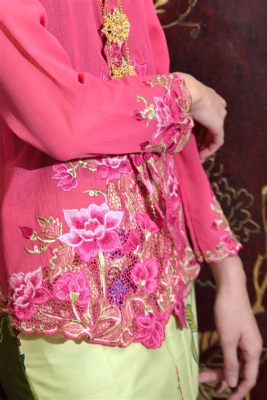  Nyonya Kebaya: Un capolavoro di seta e segreti